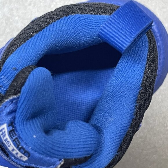 Nike Team Hustle Blue Black Toddlers Sneakers Size 4C - Picture 4 of 10